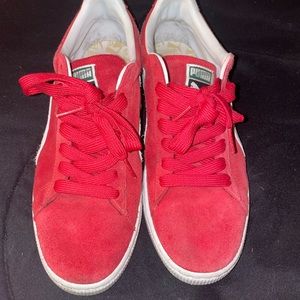 Red Puma Suede Size 9